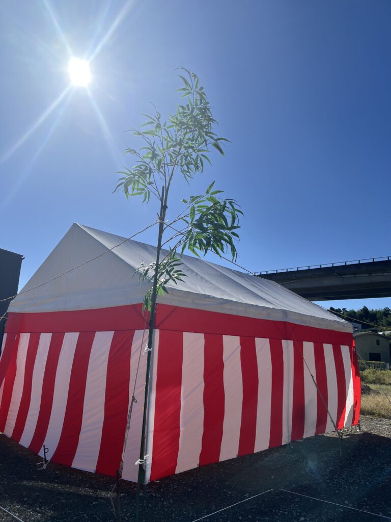 秋晴れのもと地鎮祭を執り行いました|家づくりの新たなスタート