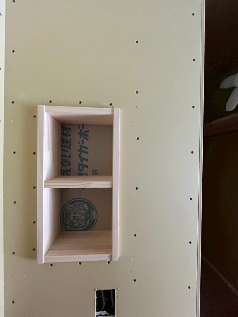 収納も映えも叶えるニッチ＆軒天工事