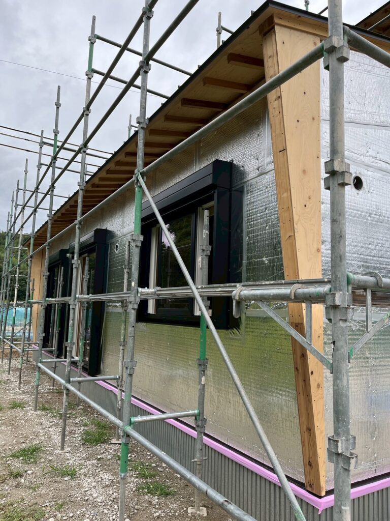 トリプルガラス樹脂サッシで年中快適